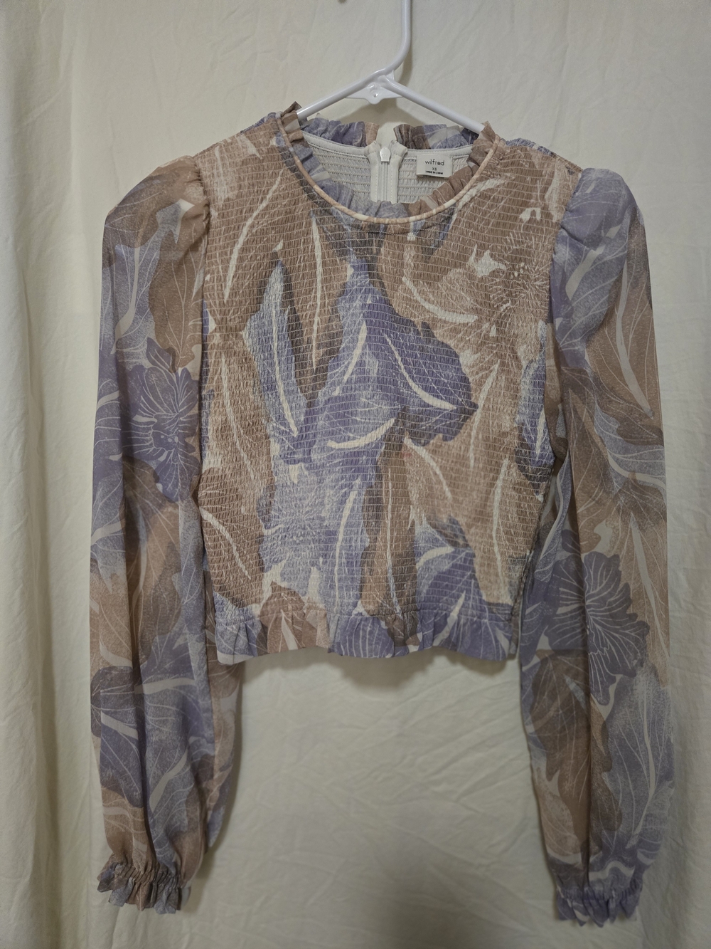 Wilfred Floral Smocked Sheer Sleeve Crop Top XS